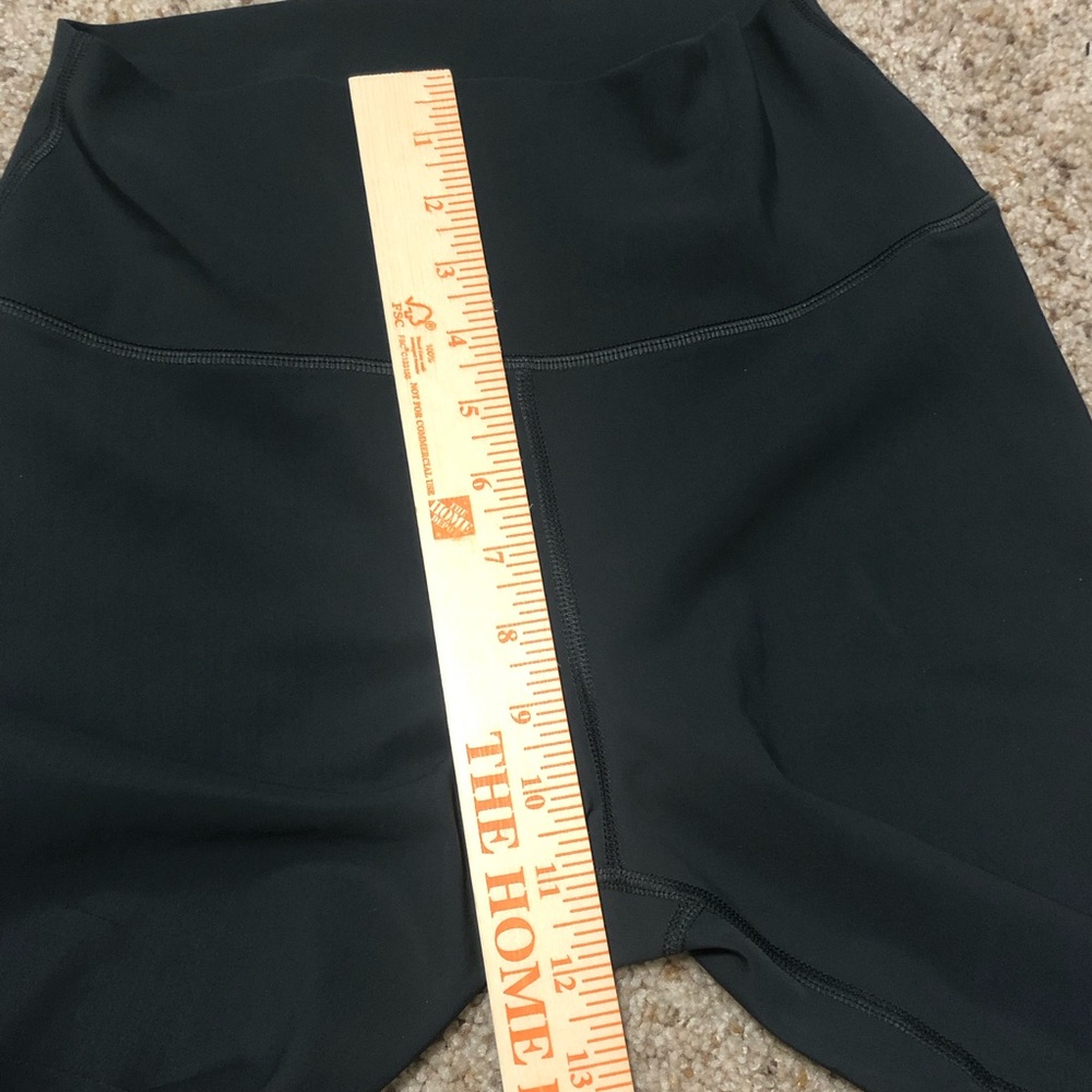 ALO Yoga High Waisted Ripped Warrior Leggings Grey - Picture 12 of 13